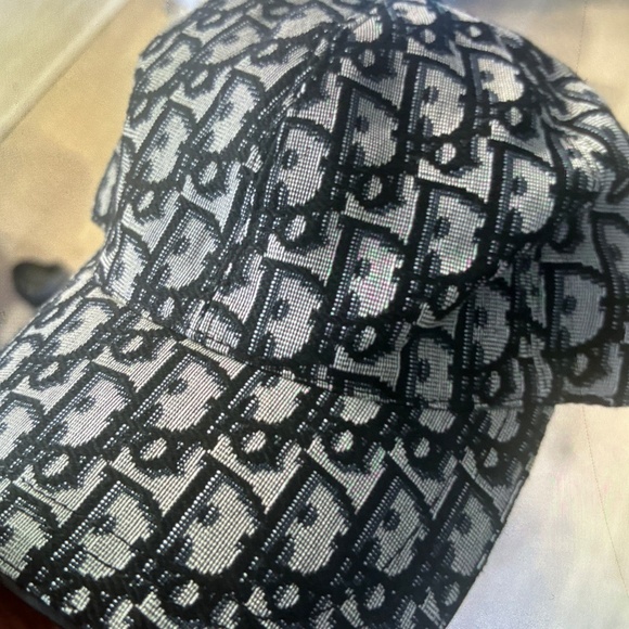 Christian Dior hat, leather/canvas trim size medium adjustable - Picture 5 of 6